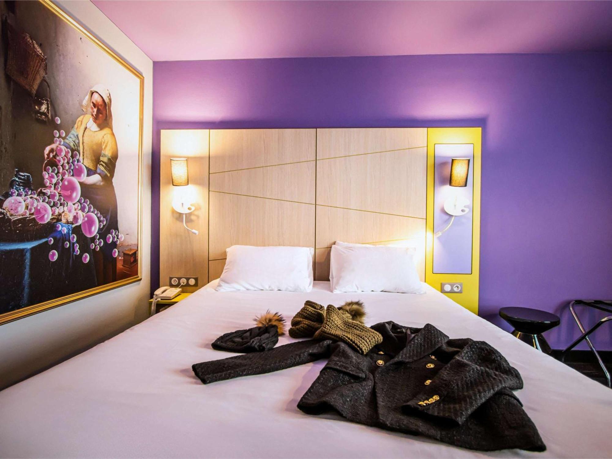ไอบิส สไตล์ องเฟลอร์ ซองทร์ อิสตอริก Hotel ภายนอก รูปภาพ